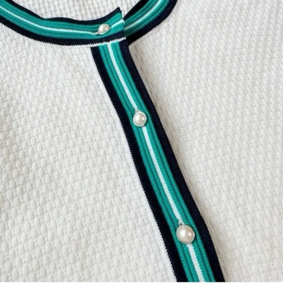 Talbots Woman Cream Knit Pearl Button Front Cardigan Sweater XL Coquette Classic - Picture 2 of 6